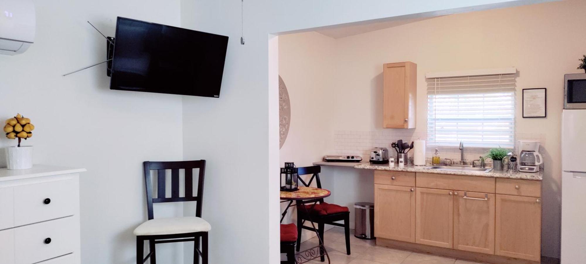 Loft Close To Downtown, Raymond James Stadium, Airport And Many More Places Tampa Buitenkant foto
