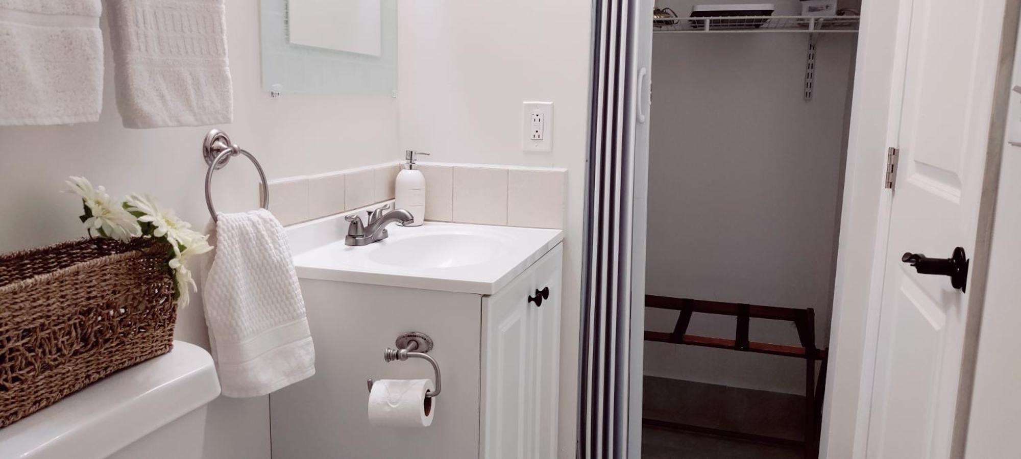 Loft Close To Downtown, Raymond James Stadium, Airport And Many More Places Tampa Buitenkant foto